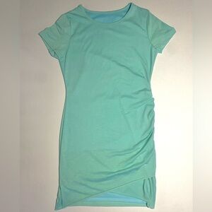 Short sleeve crew neck dress